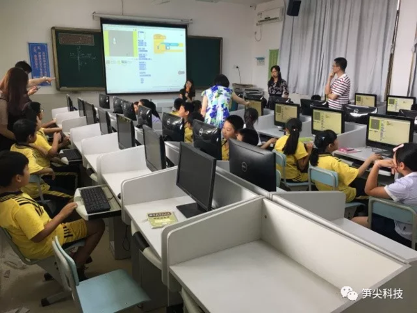 广州笋尖科技编程课程